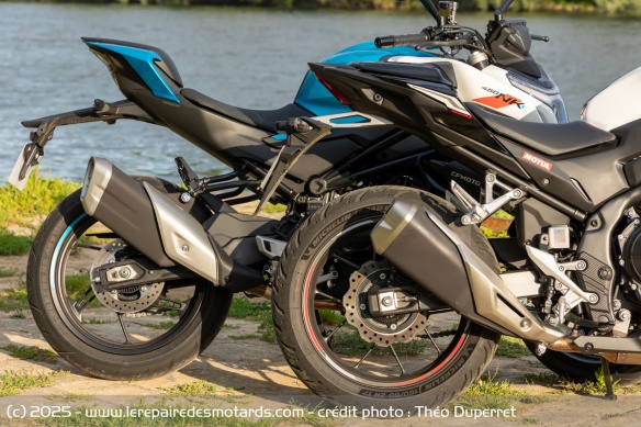 Les finitions de la CFMOTO 450NK