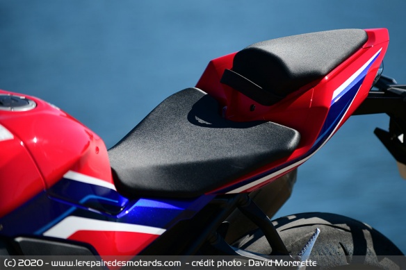 Selle anecdotique pour le passager