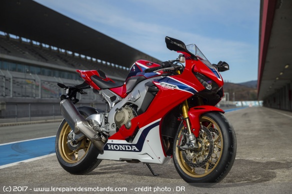 La Honda CBR 1000 RR Fireblade SP La Honda CBR 1000 RR Fireblade SP