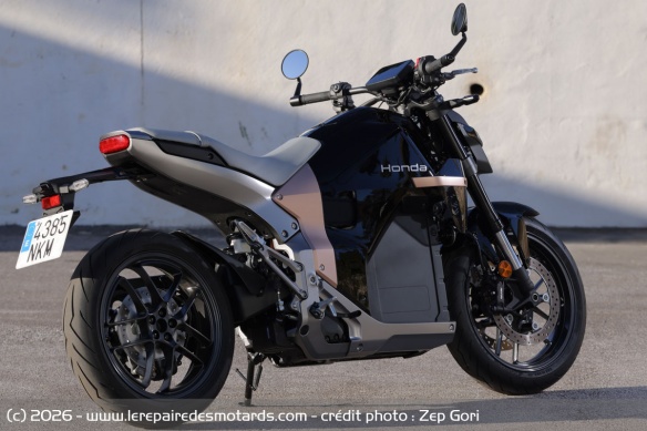 La WN7 reste accessible avec ses 800 mm de hauteur d'assise