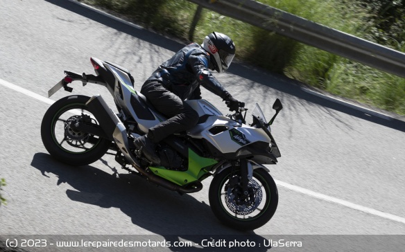 Essai moto Kawasaki Ninja 7 Hybrid Essai moto Kawasaki Ninja 7 Hybrid