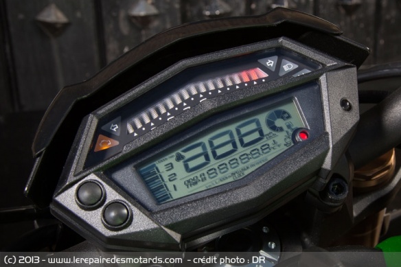 Compteur Kawasaki Z1000