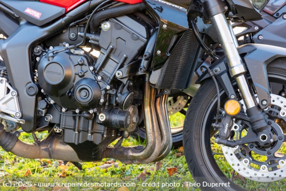 Le moteur de la Honda CB1000 Hornet