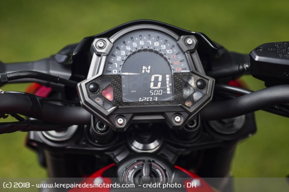 Compteur de la Kawasaki Z900 A2