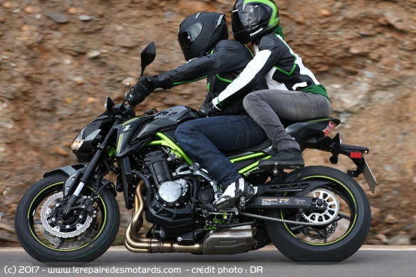 Kawasaki Z900 en duo