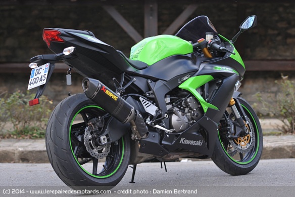 Vue arrière Kawasaki ZX-6R