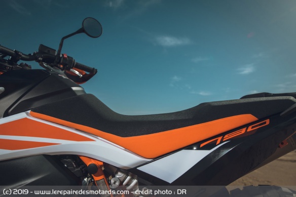 Hauteur de selle de la KTM 790 Adventure R