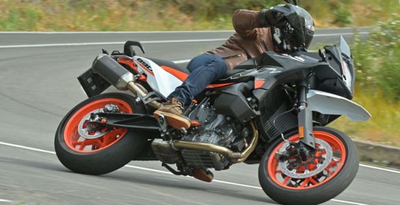 Essai KTM SMT 890