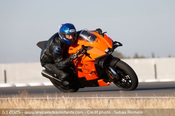 Essai moto KTM 990 RC R Essai moto KTM 990 RC R
