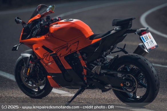 La KTM 990 RC R