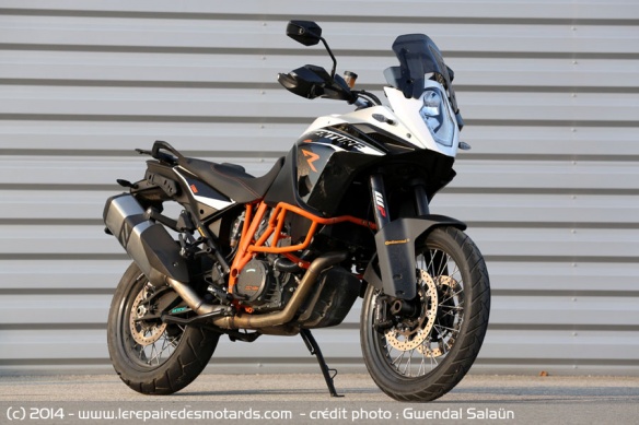 KTM 1190 Adventure de côté