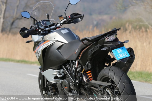 Vue arrière KTM 1190 Adventure standard MSC