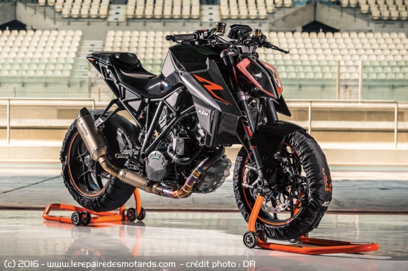 Essai de la KTM 1290 Super Duke R