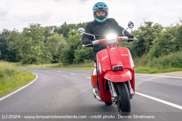 La partie cycle est suffisamment rigoureuse pour offrir un bon agrément sur le réseau secondaire