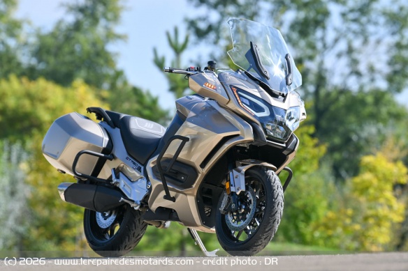 Essai de la Mash GT750