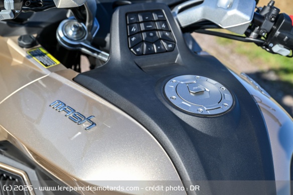 Le r&eacute;servoir de 24 litres de la Mash GT750