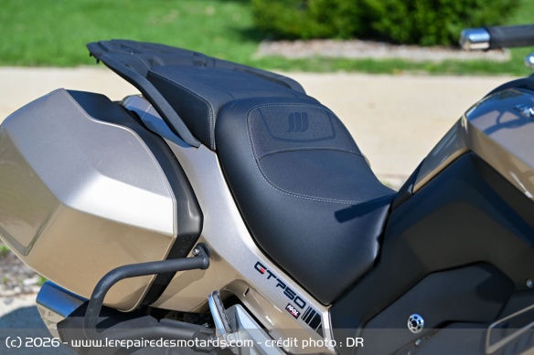 La selle de la Mash GT750