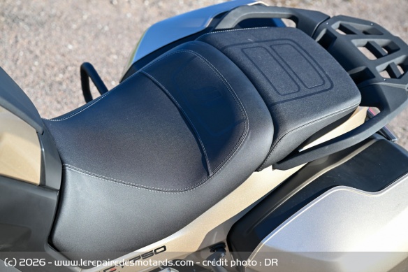 La selle passager de la Mash GT750