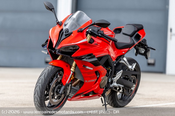 La SRK800RR s'affiche &agrave; 9.299 euros