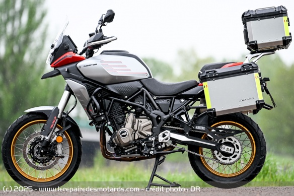 QJMOTOR SRT 700 SX Touring