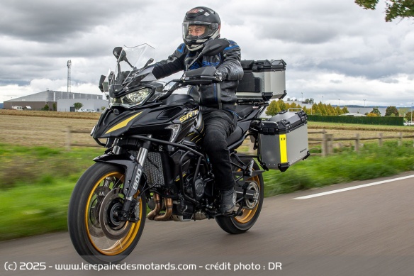 Rayon de braquage et précision des gaz sont des atouts pour les manoeuvres