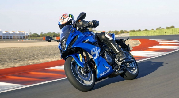 Essai sportive Suzuki GSX-8R Essai sportive Suzuki GSX-8R