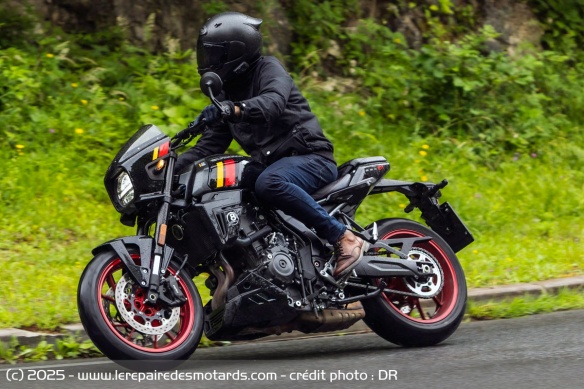 La chauffe rapide du moteur et le shifter peu &agrave; l'aise &agrave; bas r&eacute;gime ne plaident pas en faveur d'une utilisation urbaine