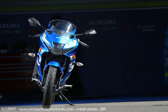 La GSX-R 125 conserve des dimensions contenues