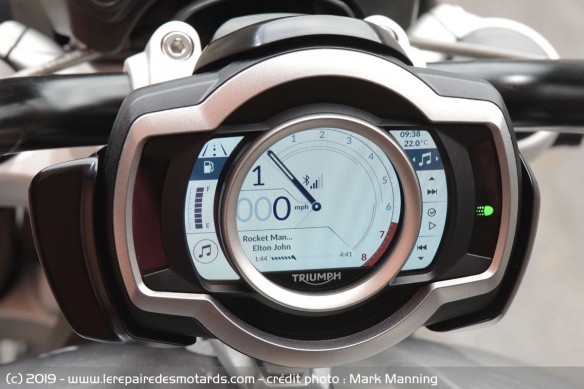 Compteur des Triumph Rocket 3