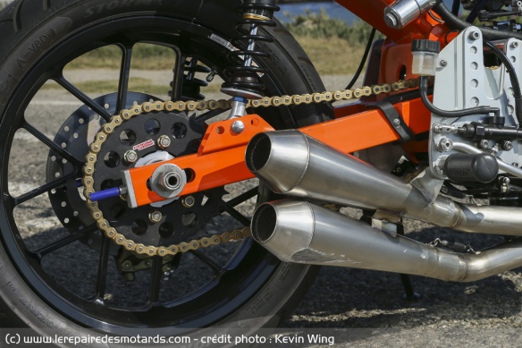 Le double silencieux de la Street Tracker