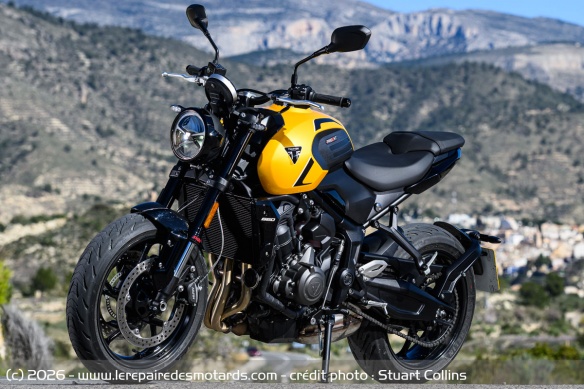 Le roadster Triumph Trident 660