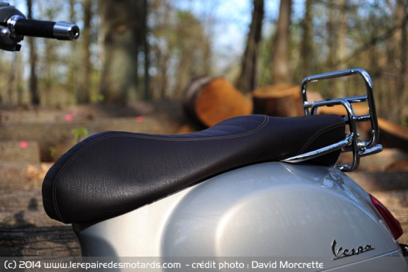 Selle biplace scooter Vespa GTS 300 touring