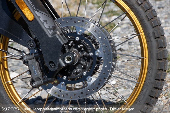 Les étriers radiaux Nissin font un travail admirable