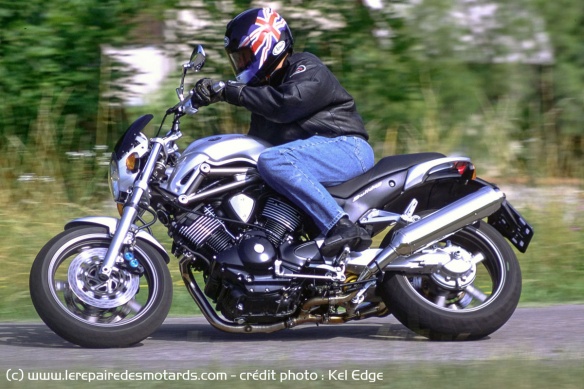 Les pneus Dunlop manquent un peu de grip