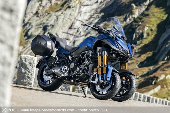 Essai de la Yamaha Niken GT
