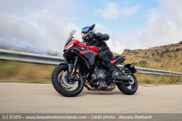 Essai des Yamaha Tracer 7 et Tracer 7 GT 2025
