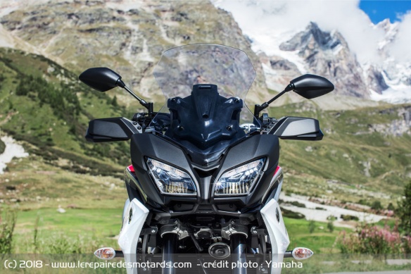 Phares de la Yamaha Tracer 900 Phares de la Yamaha Tracer 900