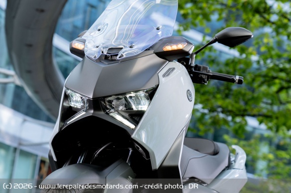 Yamaha affute le style de son 125, plus MAX que jamais
