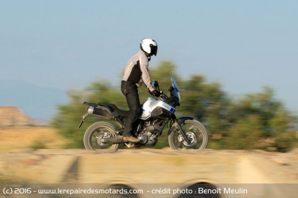 Essai Yamaha XT660Z Ténéré : suspensions efficaces