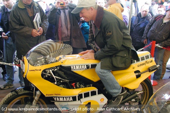 Kenny Roberts retrouve son ancienne monture à Montlhéry