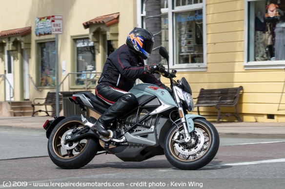 La Zero SR/F en ville