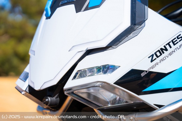 La 703 F embarque même une dashcam à l'avant