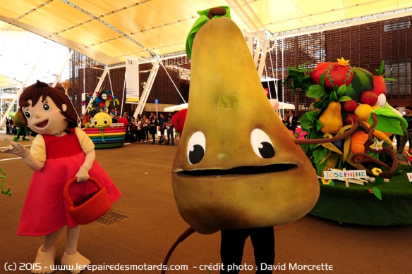 Défilé des mascottes à l'Exposition universelle Milan
