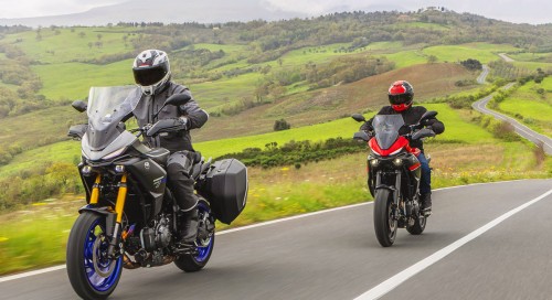 Acclrateur lectronique, habillage redessin, position optimise, fourche rglable... Yamaha fait voluer ses sport-GT de moyenne cylindre Tracer 7 et Tracer 7 GT 