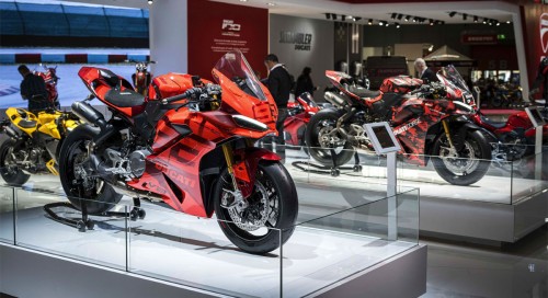 D'Aprilia  Zontes, on fait le tour de toutes les nouveauts motos et scooters annonces par les constructeurs pour le millsime 2026 