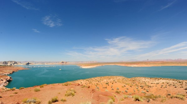 Lac Powell et canyons  moto