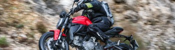 Essai moto Ducati Monster V2