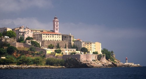 Roadtrip � travers les iles m�diterran�ennes de Corse et de Sardaigne. Premi�re �tape au d�part de Bastia 