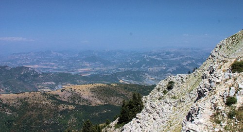 Montagne des Pr�alpes de Haute-Provence, situ�e dans le d�partement des Alpes-de-Haute-Provence. 