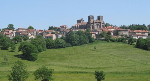 Rendez-vous � l'auberge du col des Pradeaux � Grandrif 63 